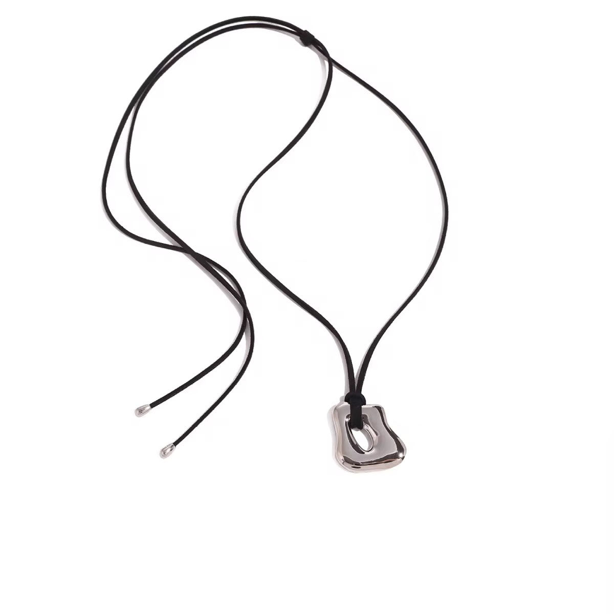 Asymmetrical Hollow Necklace